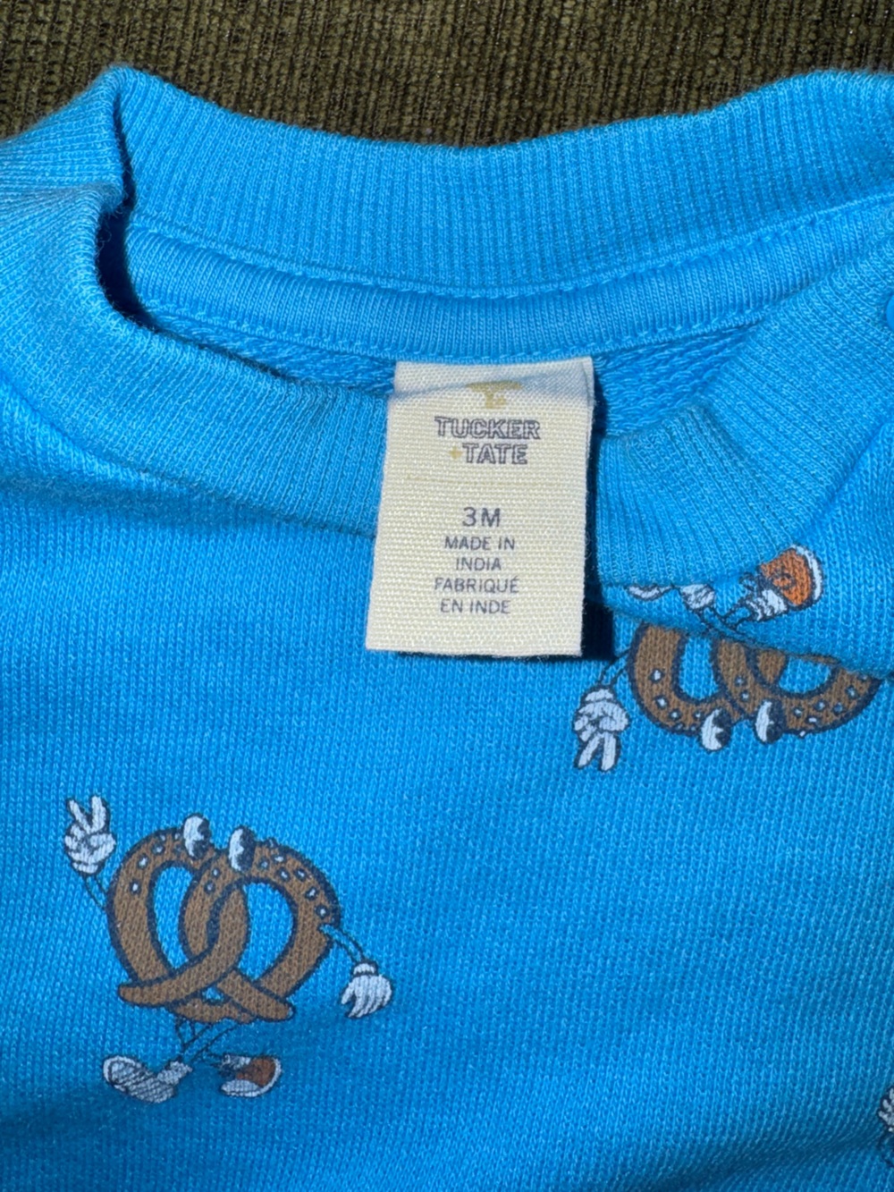 Tucker + Tate Bright Blue Pretzel Print Baby Set - Picture 3 of 3